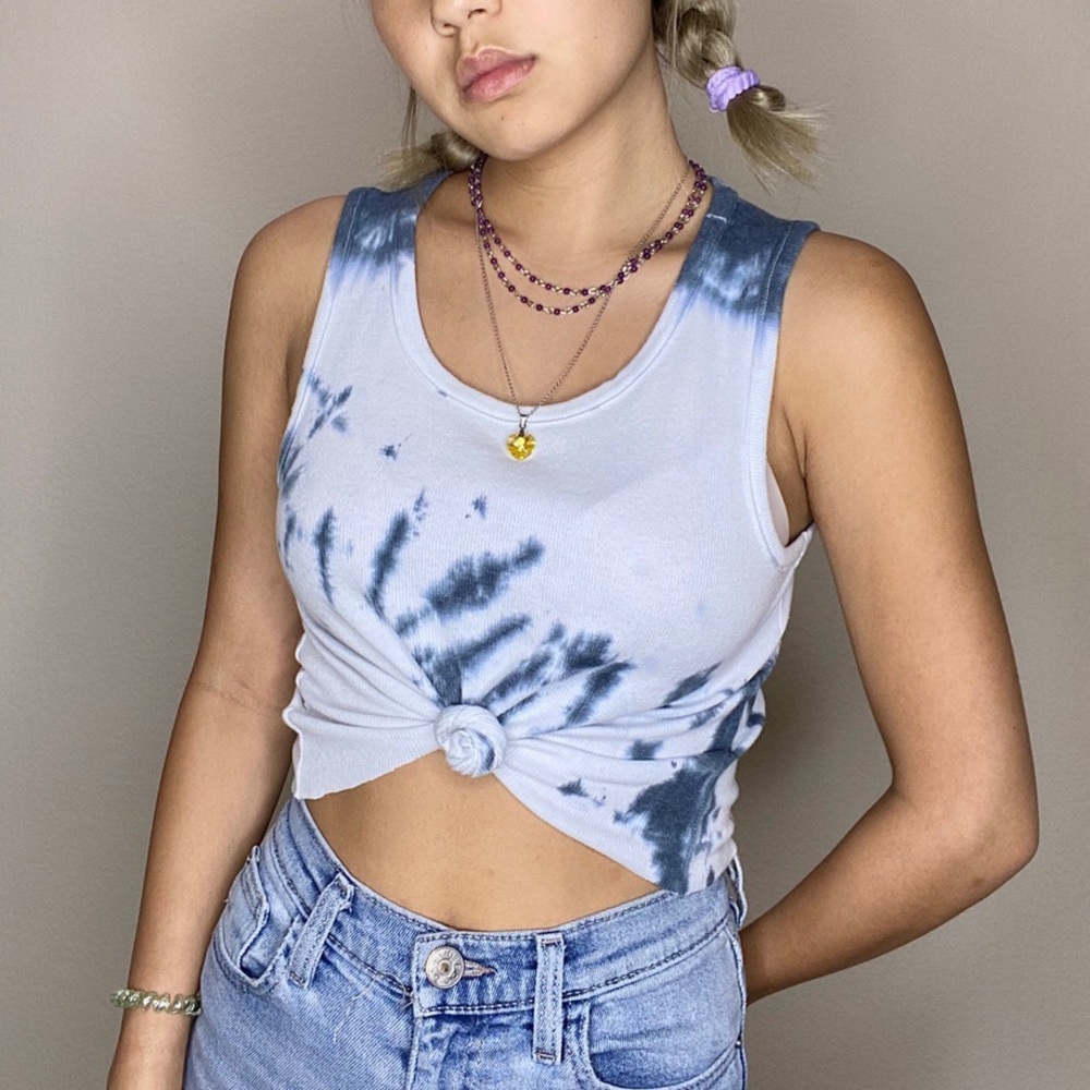 Hand Dyed Tie-Dye Tank Top 🌀🦋!!
